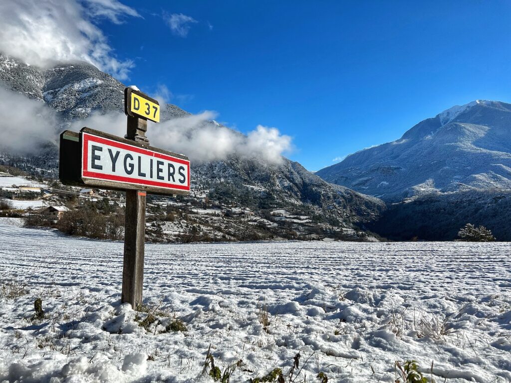 Eygliers enneigé